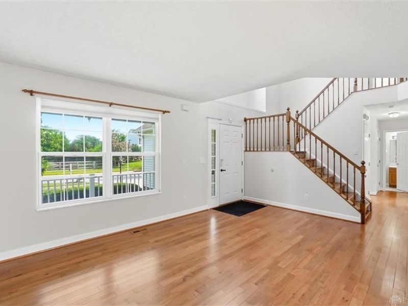 6591 Falling Leaves Court, Mason, OH 45040 Photo 9