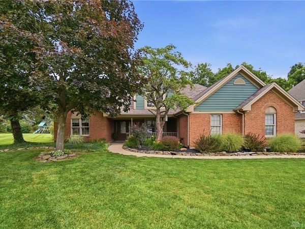 3786 E Maple Grove Lane, Beavercreek, OH 45440