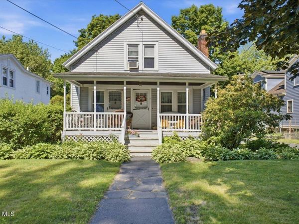17 Granger Avenue, Saratoga Springs, NY 12866