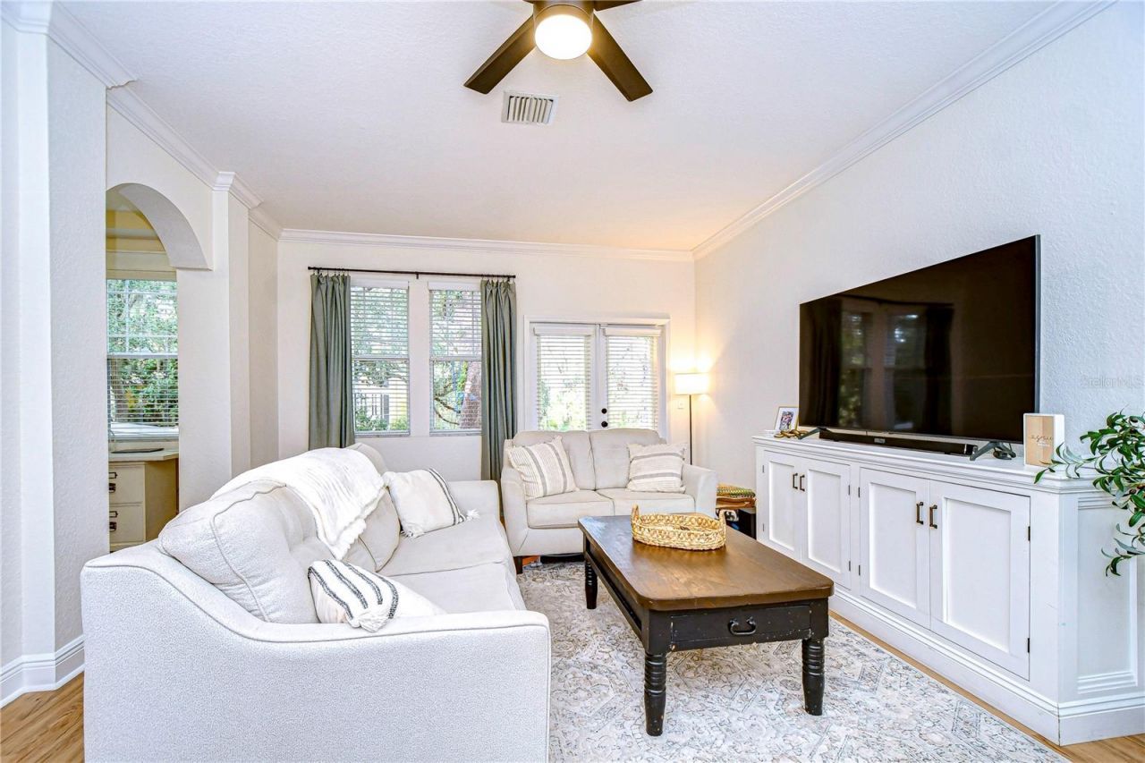 208 Elm View Court , Brandon, FL 33511 Photo