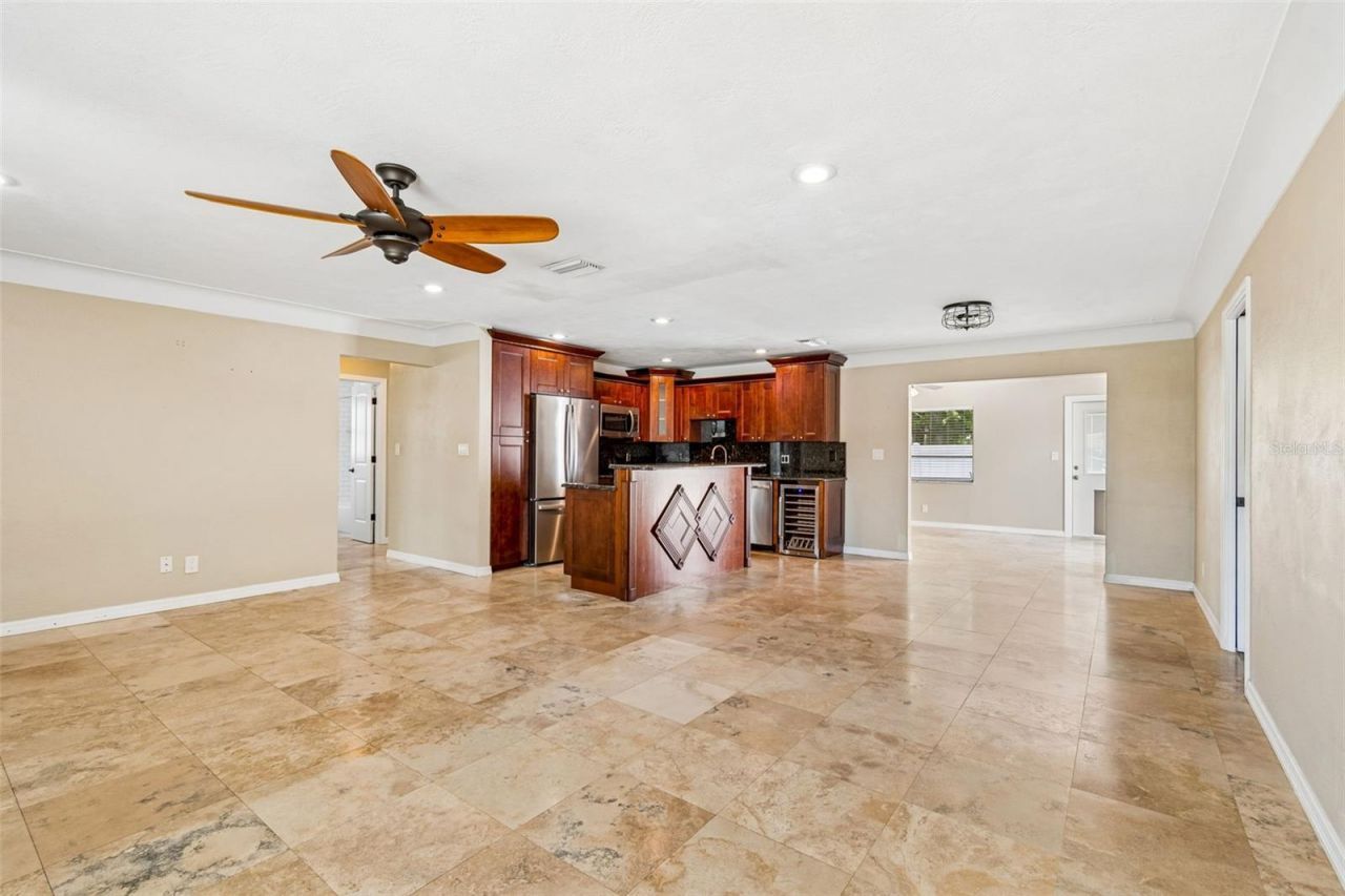 13541 87th Place, Seminole, FL 33776 Photo