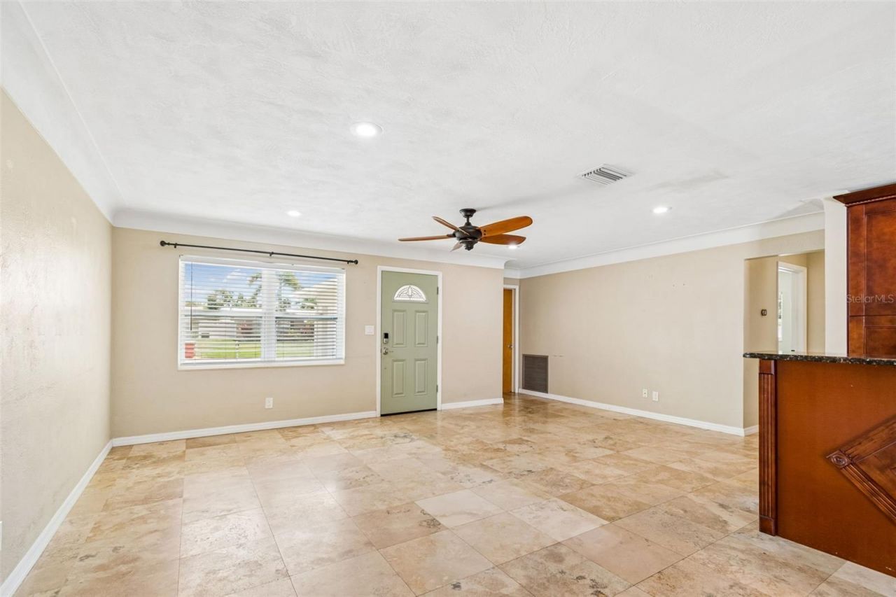 13541 87th Place, Seminole, FL 33776 Photo
