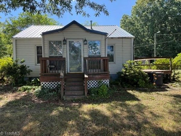 811 Leonard Road , Lexington, NC 27295