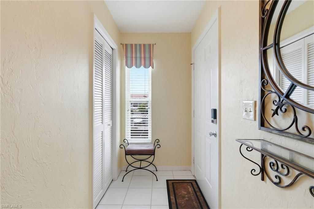 1950 W Crown Pointe Blvd , Unit B207, Naples, FL 34112 Photo