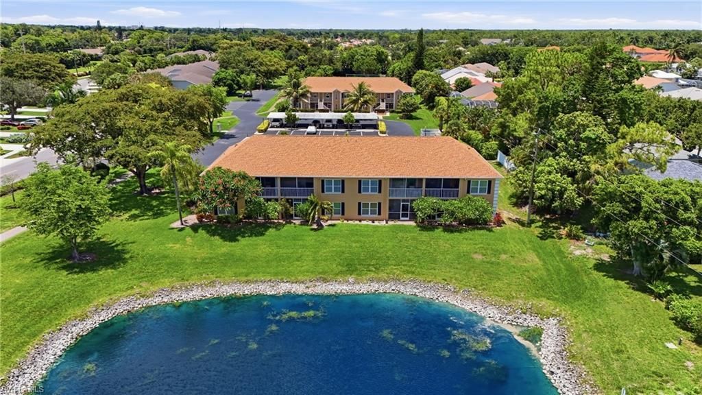 1950 W Crown Pointe Blvd , Unit B207, Naples, FL 34112 Photo