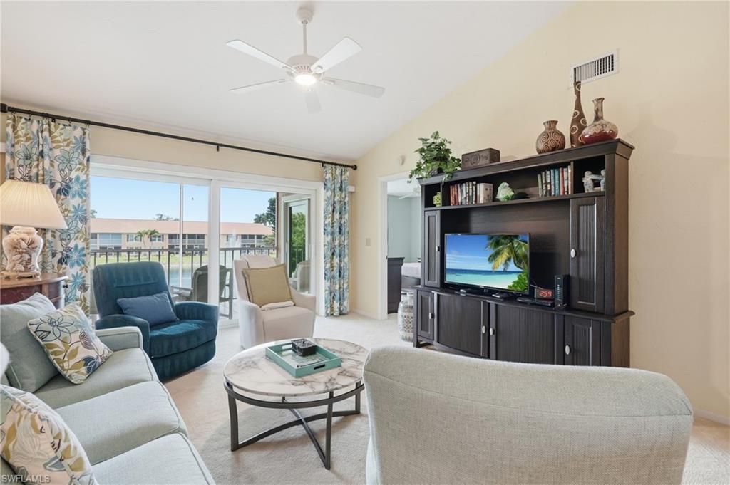 1950 W Crown Pointe Blvd , Unit B207, Naples, FL 34112 Photo