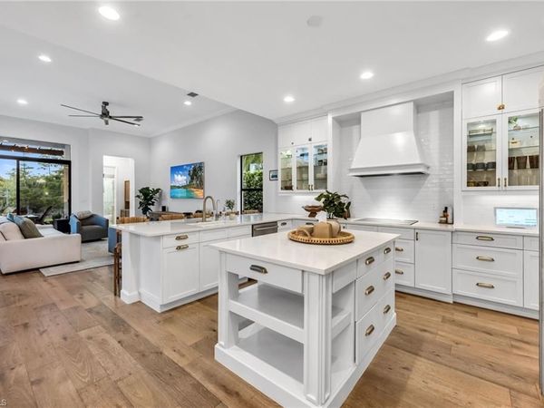 2954 Cinnamon Bay CIR , NAPLES, FL 34119