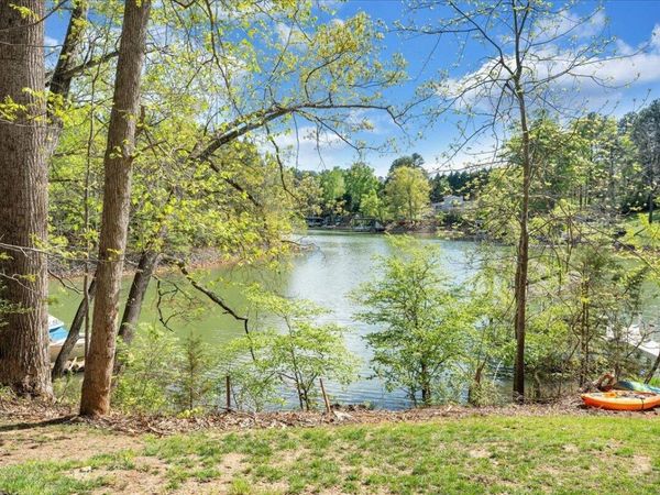 16358 Moneta RD , Moneta, VA 24121