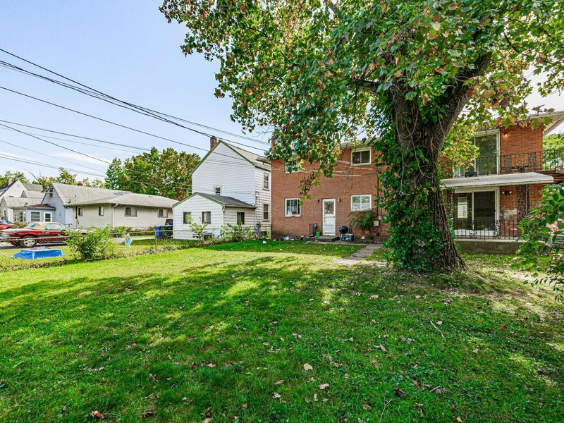 1878 Eddystone Avenue, Unit a-b-c, Columbus, OH 43224 Photo 11