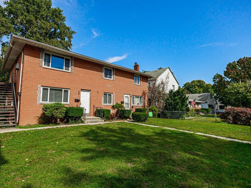 1878 Eddystone Avenue, Unit a-b-c, Columbus, OH 43224 Photo 2
