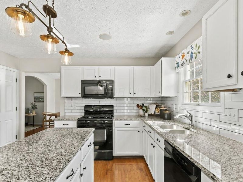 3172 Goodman Meadows Drive , Hilliard, OH 43026 Photo 10