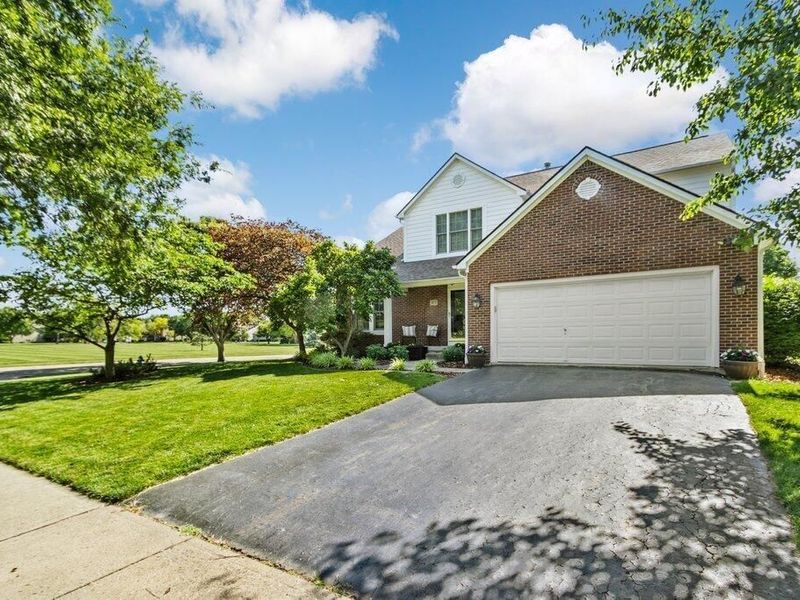 3172 Goodman Meadows Drive , Hilliard, OH 43026 Photo 2