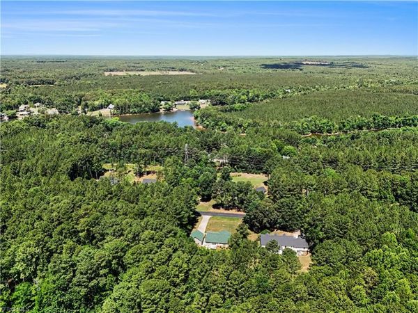 392 Cove Wood Drive , Denton, NC 27239