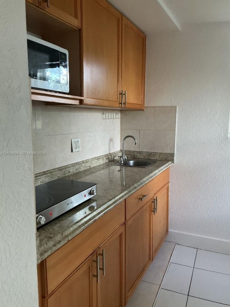 Please Call For Address, Unit B, Miami, FL 33165 Photo