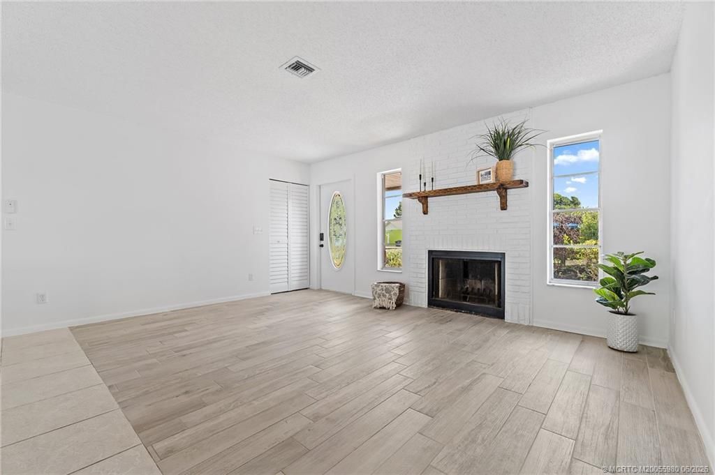 1780 NE 24th Terrace, Jensen Beach, FL 34957 Photo
