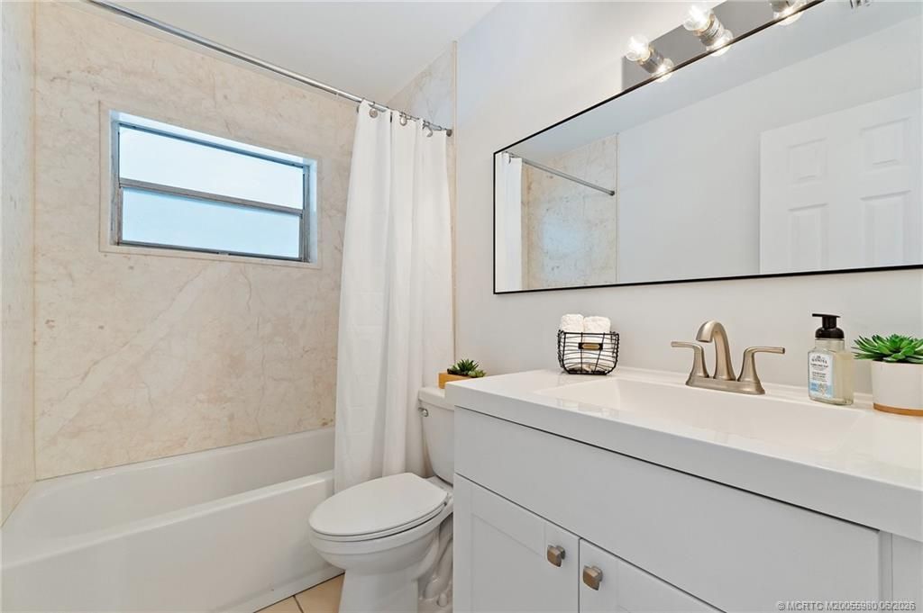 1780 NE 24th Terrace, Jensen Beach, FL 34957 Photo