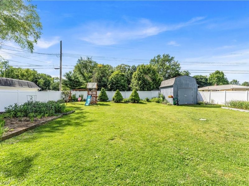 1372 Earhart Avenue, Akron, OH 44320 Photo 40