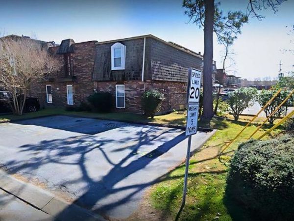 6200 RIVERSIDE Drive, Unit 500, Metairie, LA 70003