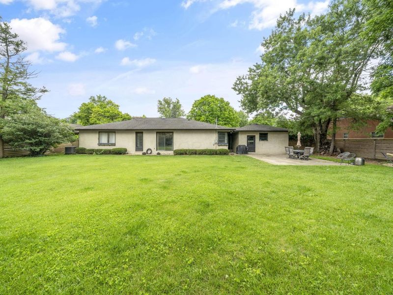 2424 Beverly Place, Columbus, OH 43209 Photo 68