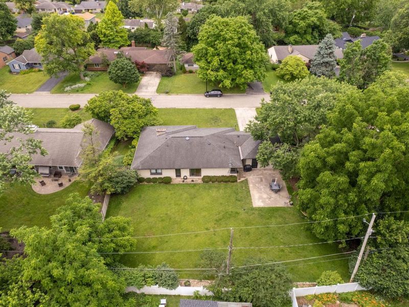 2424 Beverly Place, Columbus, OH 43209 Photo 71
