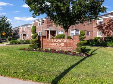 87-29 Marengo Street , Unit 1C, Holliswood, NY 11423
