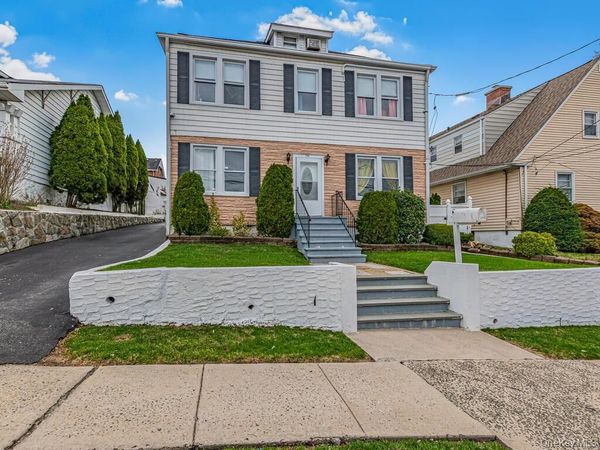 26 Normandy Road , Yonkers, NY 10701