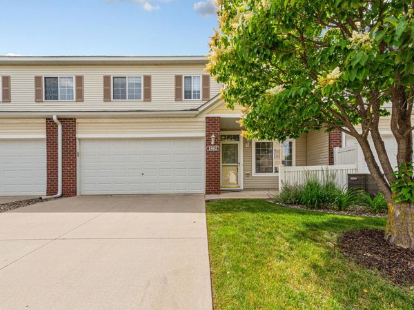 1862 13th Street W, Hastings, MN 55033