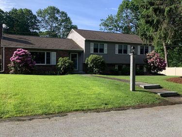 47 Farmington Road, Nashua, NH 03060