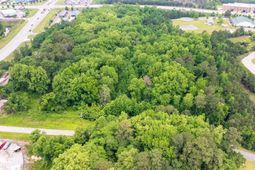 605 E Killian Road  photo 4