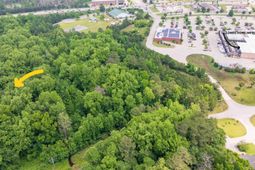 605 E Killian Road  photo 4
