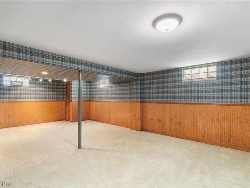 7888 Fox Run Avenue NW, North Canton, OH 44720 Photo 22