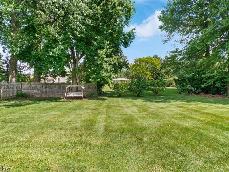 7888 Fox Run Avenue NW, North Canton, OH 44720 Photo 27
