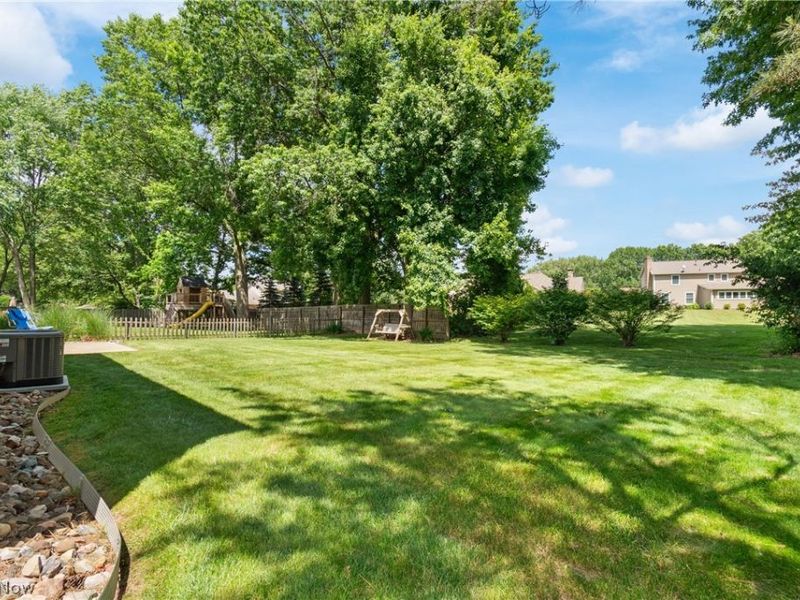7888 Fox Run Avenue NW, North Canton, OH 44720 Photo 30