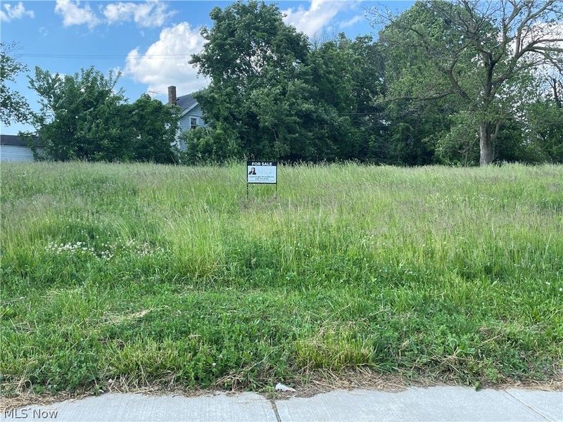 14801 Woodworth Road , Cleveland, OH 44112 Photo 1
