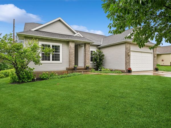 948 Willow Lane, Lisbon, IA 52253