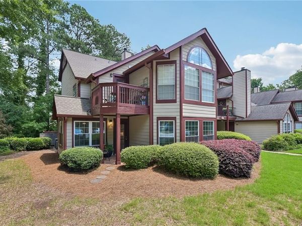 102 Hawkstone Way , Alpharetta, GA 30022