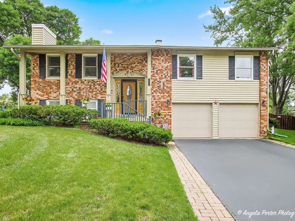1899 W Alder Drive, Hoffman Estates, IL 60192