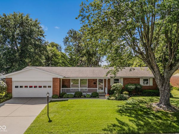 3142 Fairlawn Drive, Columbus, IN 47203