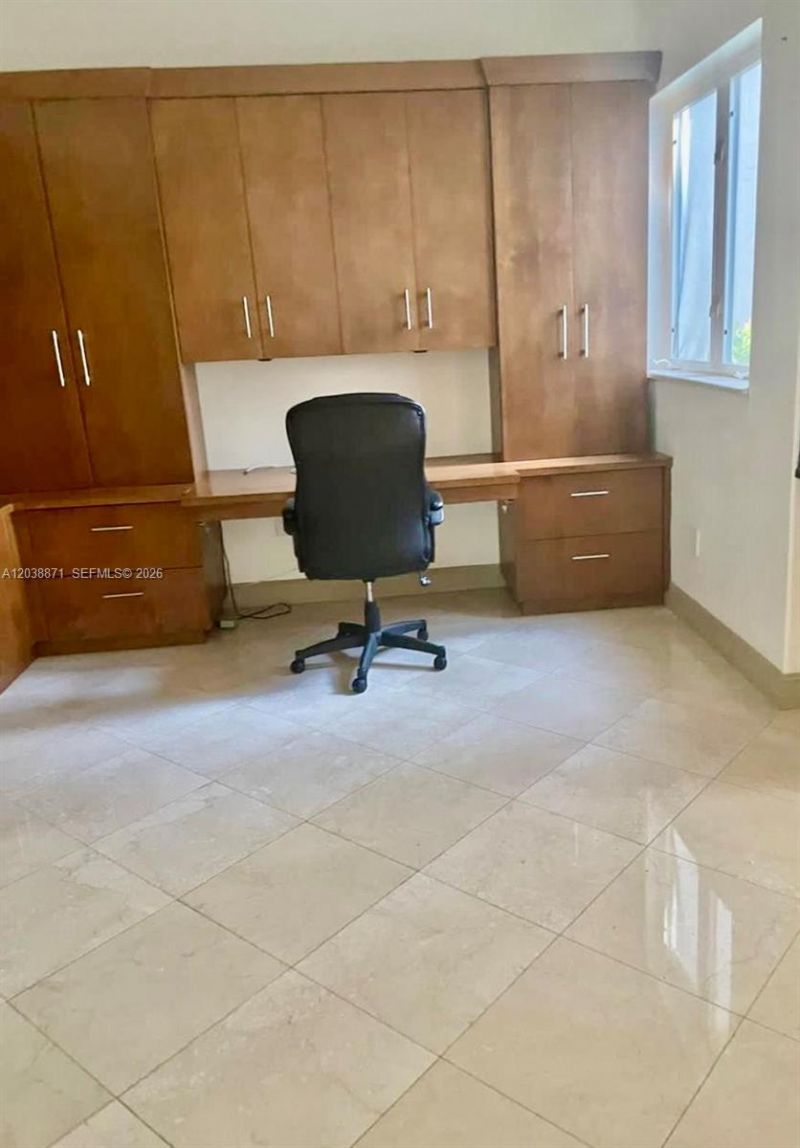 3016 NE 210th St , Aventura, FL 33180 Photo