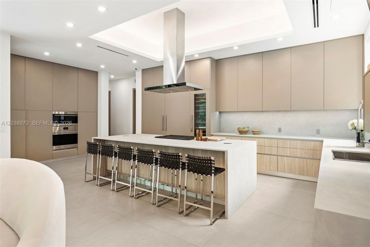 4115 Park Ave , Miami, FL 33133 Photo