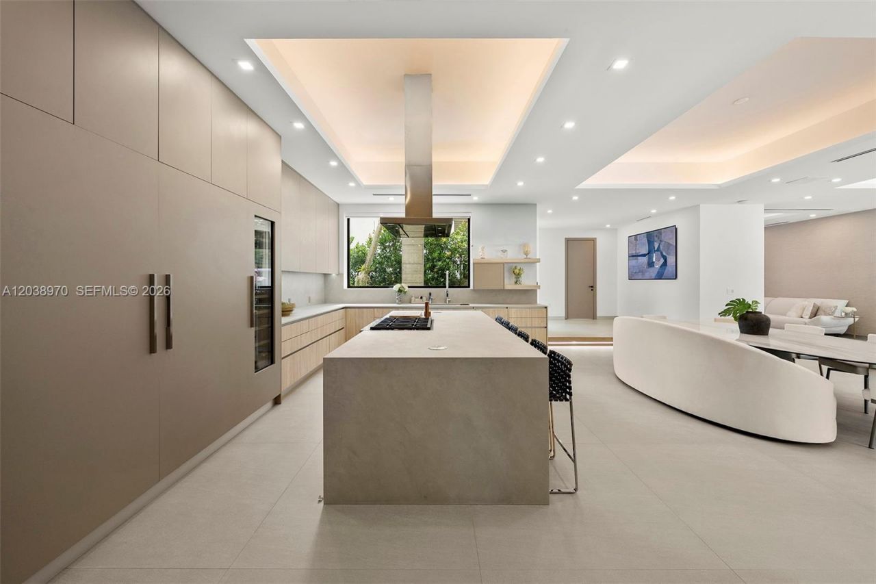 4115 Park Ave , Miami, FL 33133 Photo