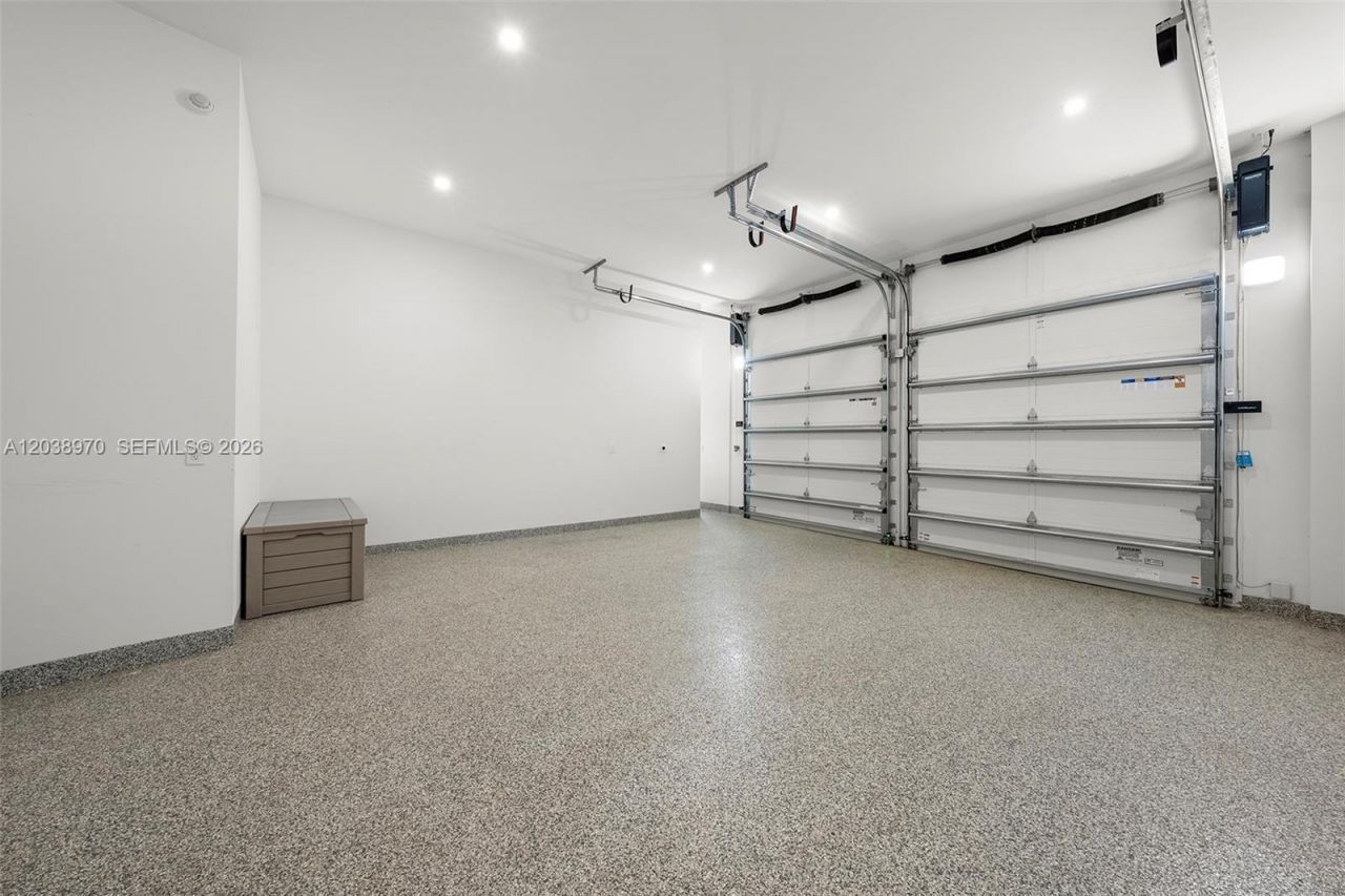4115 Park Ave , Miami, FL 33133 Photo