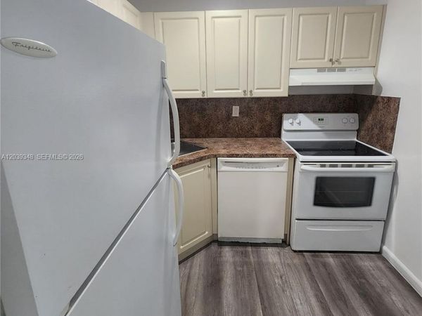 10820 SW 200th Dr , Unit 265, Cutler Bay, FL 33157