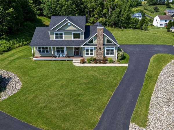 55 Kent Place, Wynantskill, NY 12198