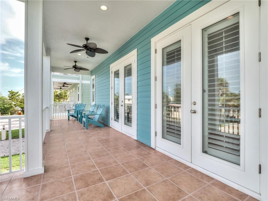 282 Delmar Ave, Fort Myers Beach, FL 33931 Photo