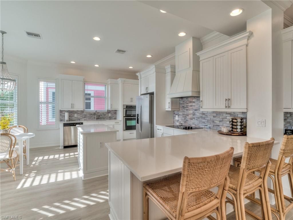 282 Delmar Ave, Fort Myers Beach, FL 33931 Photo