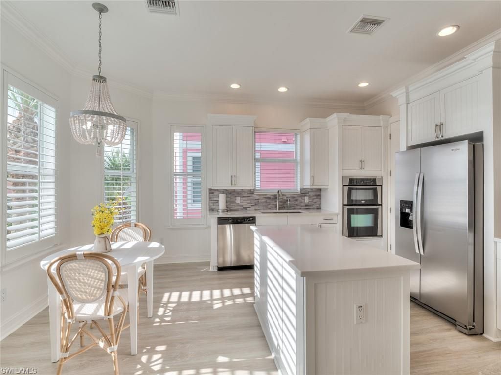 282 Delmar Ave, Fort Myers Beach, FL 33931 Photo