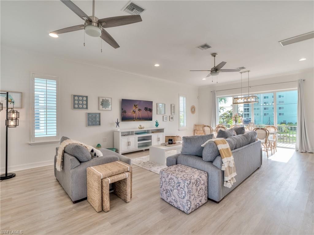 282 Delmar Ave, Fort Myers Beach, FL 33931 Photo
