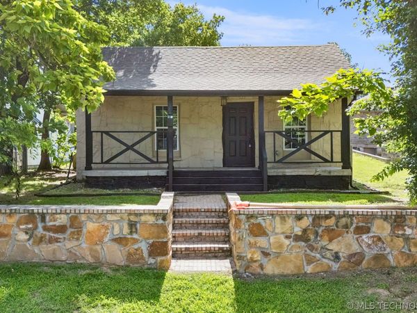 309 N Franklin Avenue , Sand Springs, OK 74063