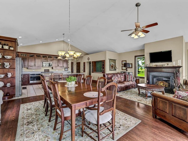 6090 Junk Road, Mount Sterling, OH 43143 Photo 9